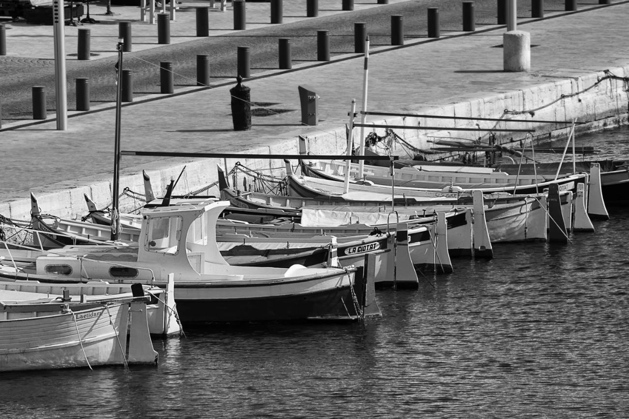 Moutte Lejlighed Saint-Cyr-sur-Mer Eksteriør billede